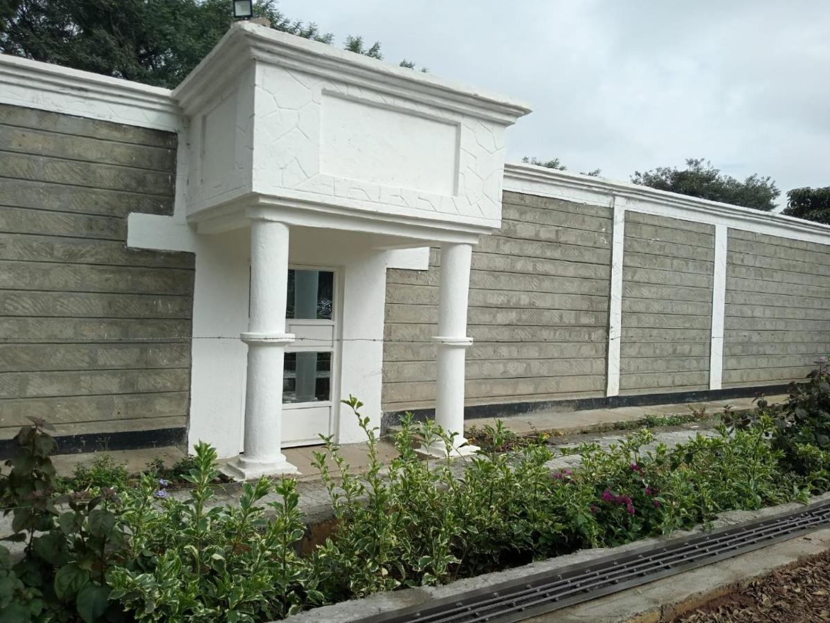 Brooks Lodge นาคูรู ภายนอก รูปภาพ