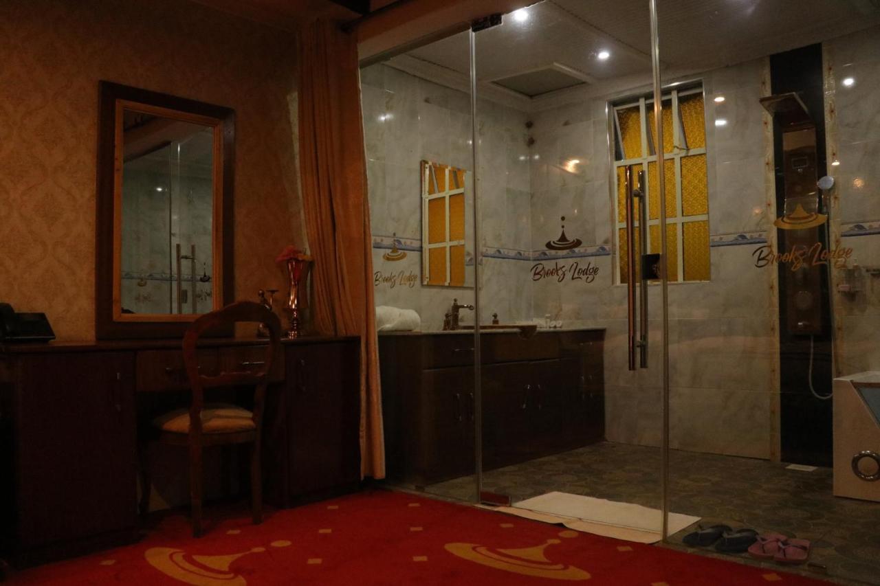 Brooks Lodge นาคูรู ภายนอก รูปภาพ